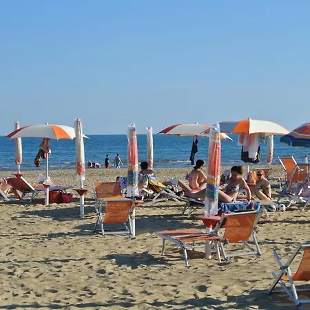 Fuer 8 Personen Ca 90 Qm In Bibione, Adriakueste Italien Und Umgebung Apartamento *